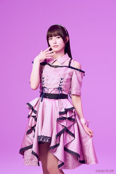 File:Payton Naomi 3A.jpg